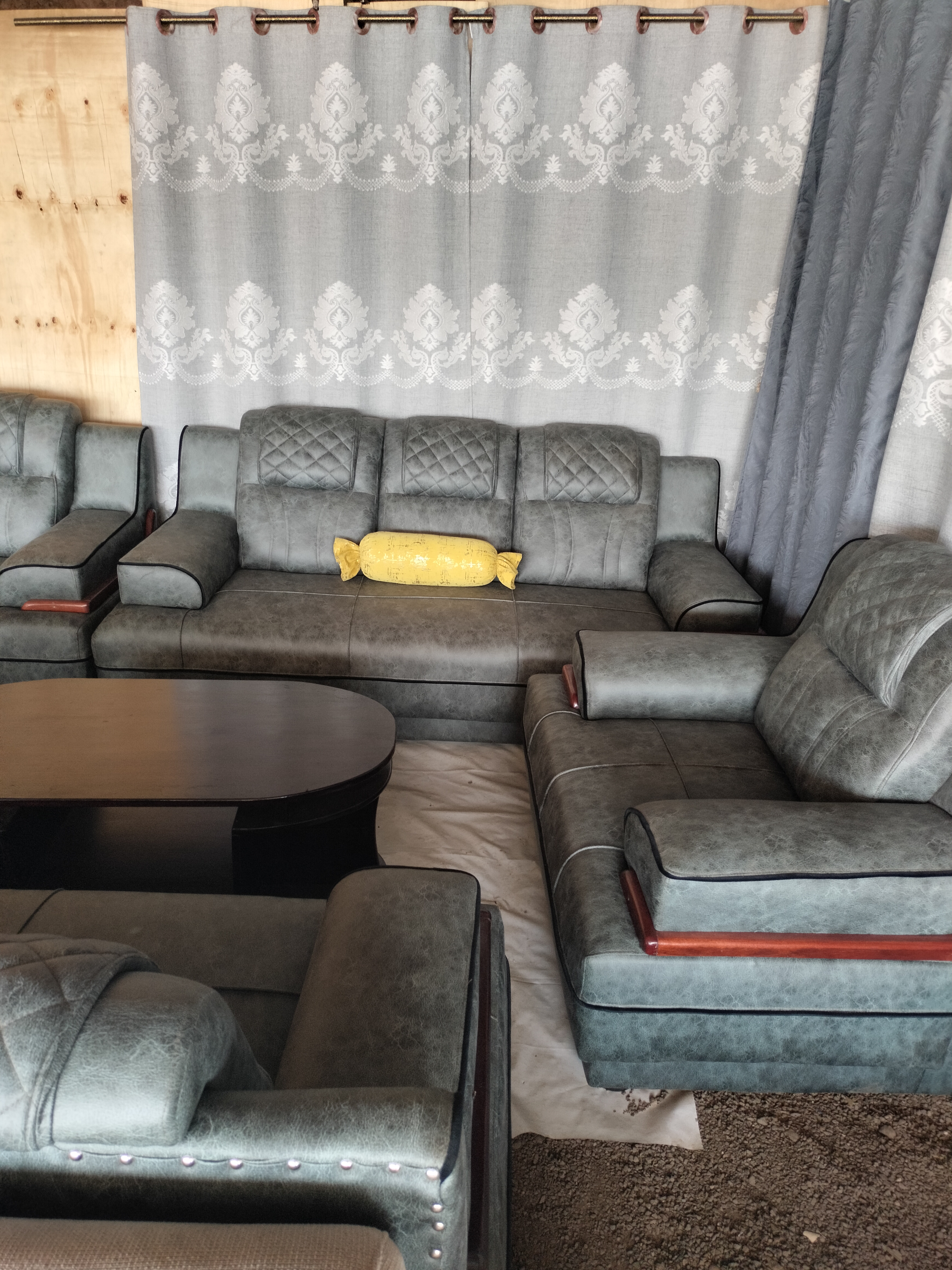 victor trendy furniture