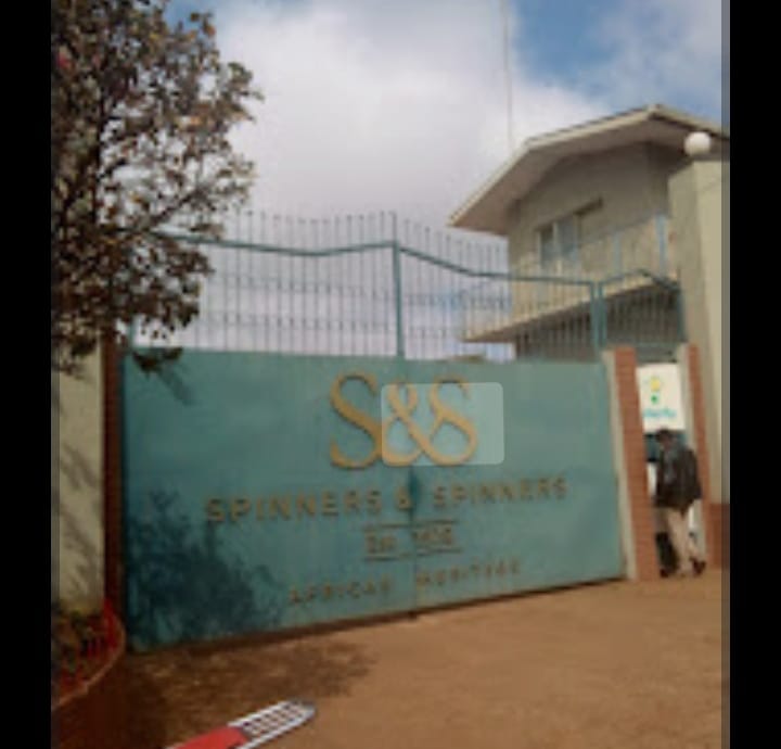 Spiners and spinners 